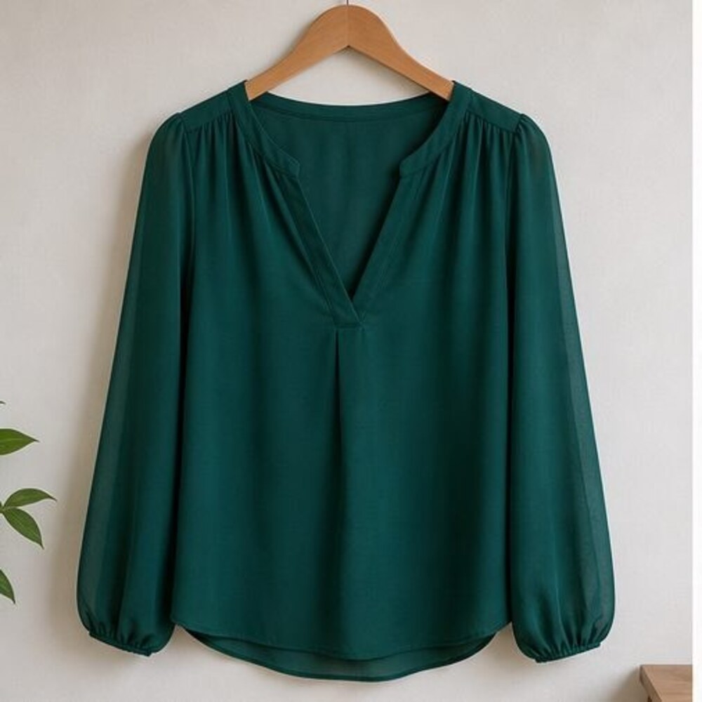 Emerald V Neck Top